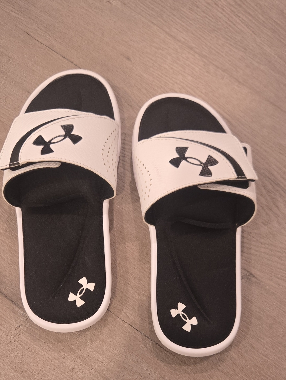 Under Armour White and Black Adjustable Slide Sandals
